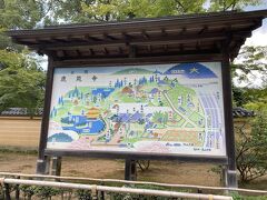 鹿苑寺にやってきました