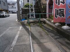  伊野電停はとさでん交通路面電車の西側の終着駅です。