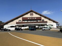 日光駅出発。ここから一度下今市で鬼怒川温泉方面へ乗り換えます。