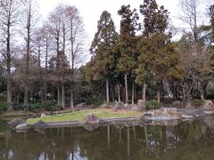 近松公園（せせらぎ池）
　伊佐具神社から徒歩5分くらいのところにある2haの大きな公園です。　
　せせらぎ池を中心とした回遊式日本庭園風の公園です。