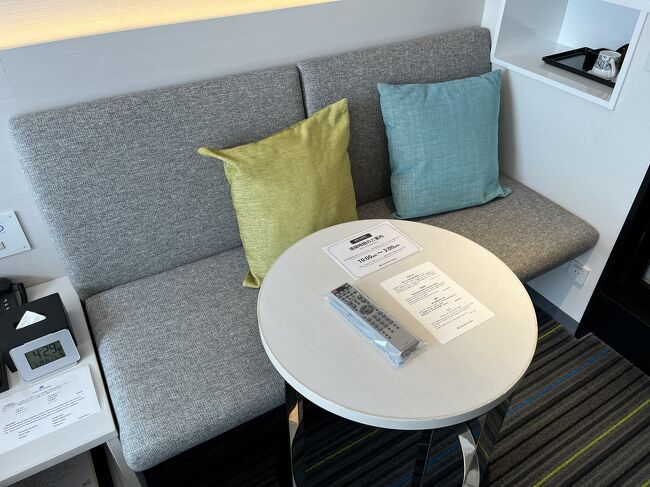 ソファ付きの部屋ってテンション上がります。