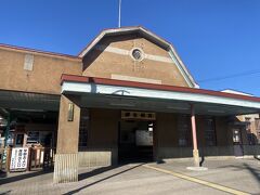 『西桐生駅舎』

昭和3年の上毛電気鉄道開業時から
使われている駅舎がレトロですね～