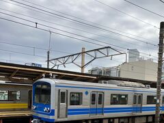 大雄山線で小田原駅まで来ました。