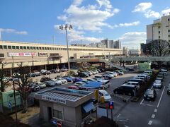 大家資料館のバス停から35分程度で宇都宮駅に戻って来ました。翌日は実質的に帰るだけで、買い物するスポットも那須塩原駅しかないので、宇都宮駅でお土産を物色します。