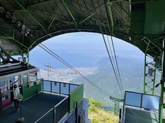 別府ロープウェイで
楽してこの高度まで