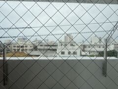 外は小雨。
しかし竹富島へ向かうことにする。