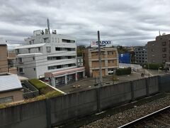 京王線の若葉台駅

この日に初めて降りたが、この日を機に若葉台周辺が好きになり、何回か行くようになる