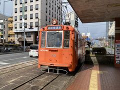 松山駅に戻って市電に乗り換え。