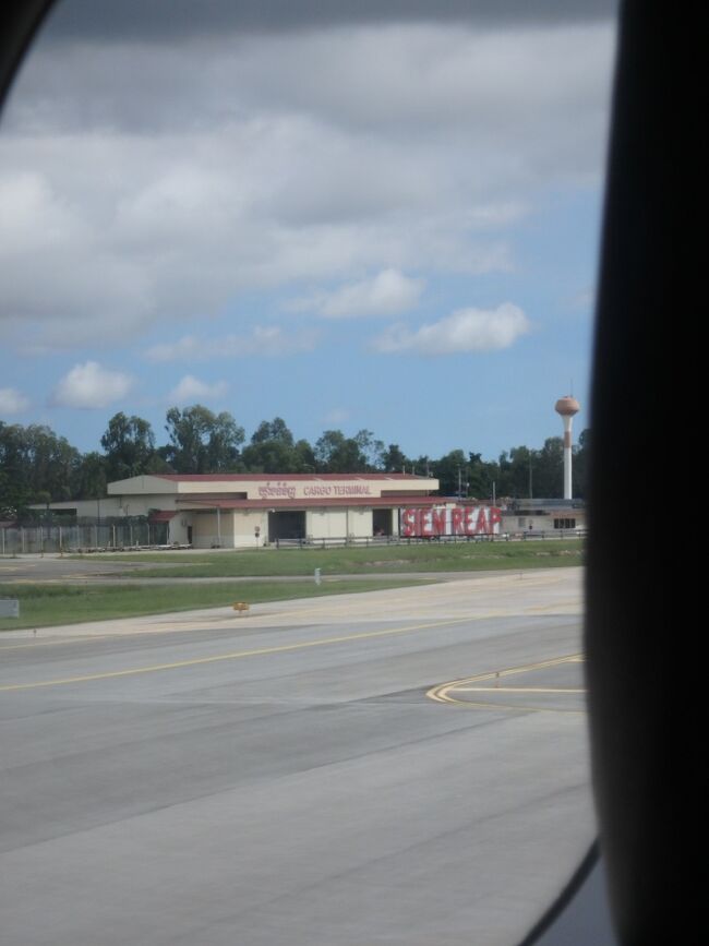 私にとってのシェムリアップ空港最後の離陸。