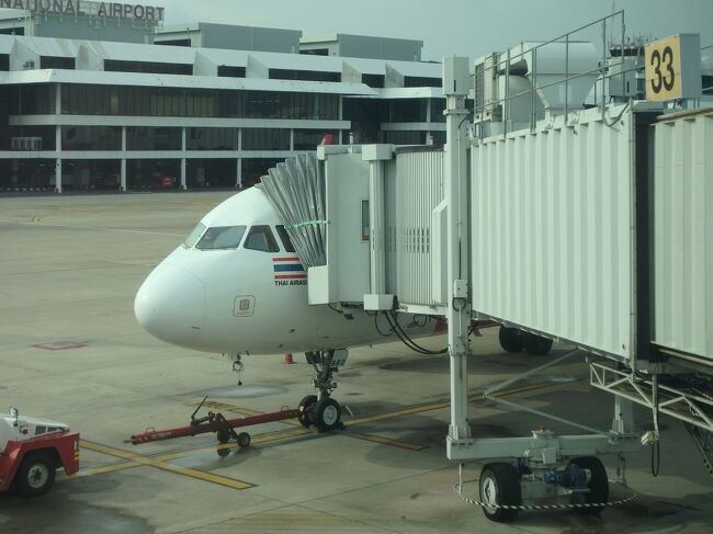 昨夕出発したドンムアン空港に到着。あっという間のカンボジア・シェムリアップ旅だったな。