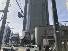 こちらは駅前にある消防博物館。