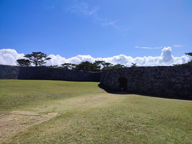 今の平和な時代は、城壁の美しさを堪能。