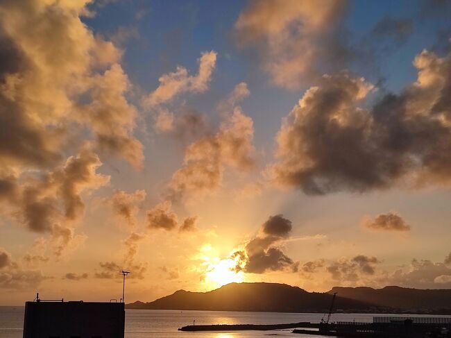 ああ、旅してる、って感じの朝。<br /><br />今日は、佐野グスクへ行きます。