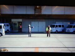 0906 成田空港ターミナル到着 Live Camera
ツアーは搭乗時に解散していたので降機後、人を待つ事無く、
検疫・入国審査・手荷物受取・通関審査を受けて無事に帰国した