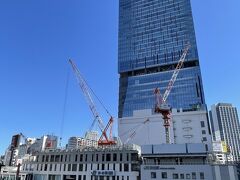 お店のオープンに合わせて渋谷の街を少し散策。

正面から渋谷駅を見るのも新鮮♪