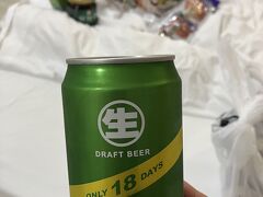 友人の買いたいものは全て揃ったようです。
宿でビール休憩。