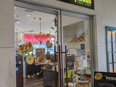 佐世保名物レモンステーキ専門店
Lemondo　Raymond　（レモンド　レイモンド）
