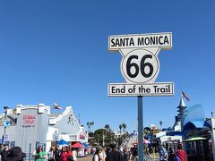 ルート66終着地点
少し並んで写真を撮りました

「Route 66 End of the Trail」
https://maps.app.goo.gl/vFrePhHpLwQtfrA78