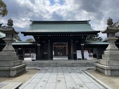 今治城天守のすぐ横に鎮座する吹揚神社

廃藩の際に市内４社を城内この地に合祀造営したのが始まり

神社名の「吹揚」は今治城の旧名「吹揚城」からとったもの