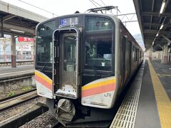 三連休の二日目なので初日よりは電車も空いている。越後湯沢で降りる余裕もありました。