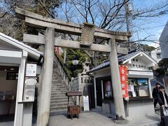 更にお隣、今度は北野天満神社に立ち寄ります。
階段がきついので、ご注意ください。