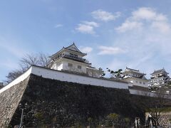 【福山城】
昼間の福山城