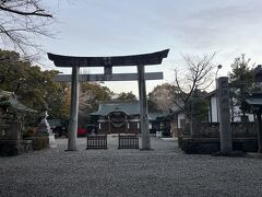 田原城の奥にある巴江神社
立派な神殿である。