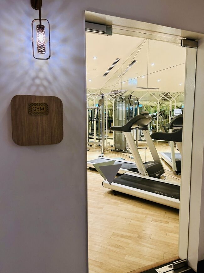 ジムで軽く汗を流しました。