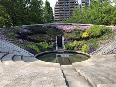 東京空襲犠牲者を追悼し平和を祈念する碑