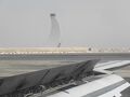 アブダビ国際空港に到着。

管制塔が未来的。