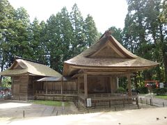 白山神社神楽殿