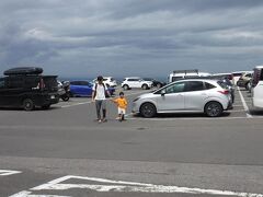 10:15、美幌峠の駐車場に到着。さすが人気の観光地だけあってたくさんの車。