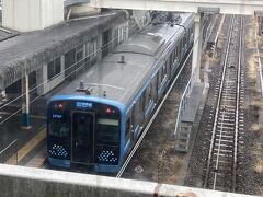 茅ヶ崎駅到着。
発車メロディーは、サザンの希望の轍。
希望の轍好きなので、聴くたびにいいなぁーって思ってる。

今から乗る列車はこちら。