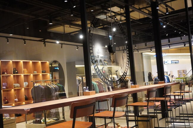日本未上陸!!vivienne westwoodカフェ台湾へ』台中(台湾)の 日本未上陸!!vivienne westwoodカフェ台湾へ』台中(台湾)の