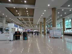 シャトルバスで１０分ほどのところにある「仁川国際空港」。

第１ターミナルに到着です。