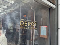 スカイタワー前にある「DEPOT」で昼食をとることにしました。