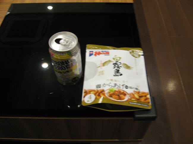 船内ではお酒を飲んだり