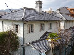 東山手洋風住宅群には明治20年代後半に建築された古い洋館群
社宅や賃貸住宅として建てられたと推測されています。