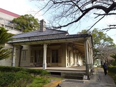 東山手十二番館