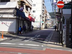 昔の街道が、そのまま・・長崎街道
坂本龍馬も師である勝海舟に同行し1865年２月にここを通っています。