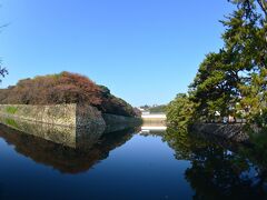 おはようございます。

彦根城の周りを散歩します。
