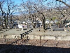 かつぬまぶどう郷駅を発車