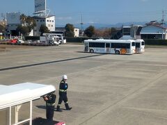 松山空港から出発。