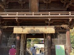 五十一番札所・石手寺
なかなかユニークなお寺で、ここが見学した中では一番印象に残ってます。