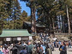 日光東照宮に立ち寄ろうとしたらすごい人でした