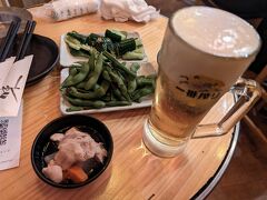 夕飯にいただいた生ビールとおつまみの一部です。