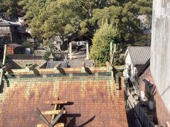 山頂までは、ロープウエイ利用。
今日は最高のお天気、
神社とお寺、尾道市街、それに瀬戸内海の素晴らしい景色が期待できます！