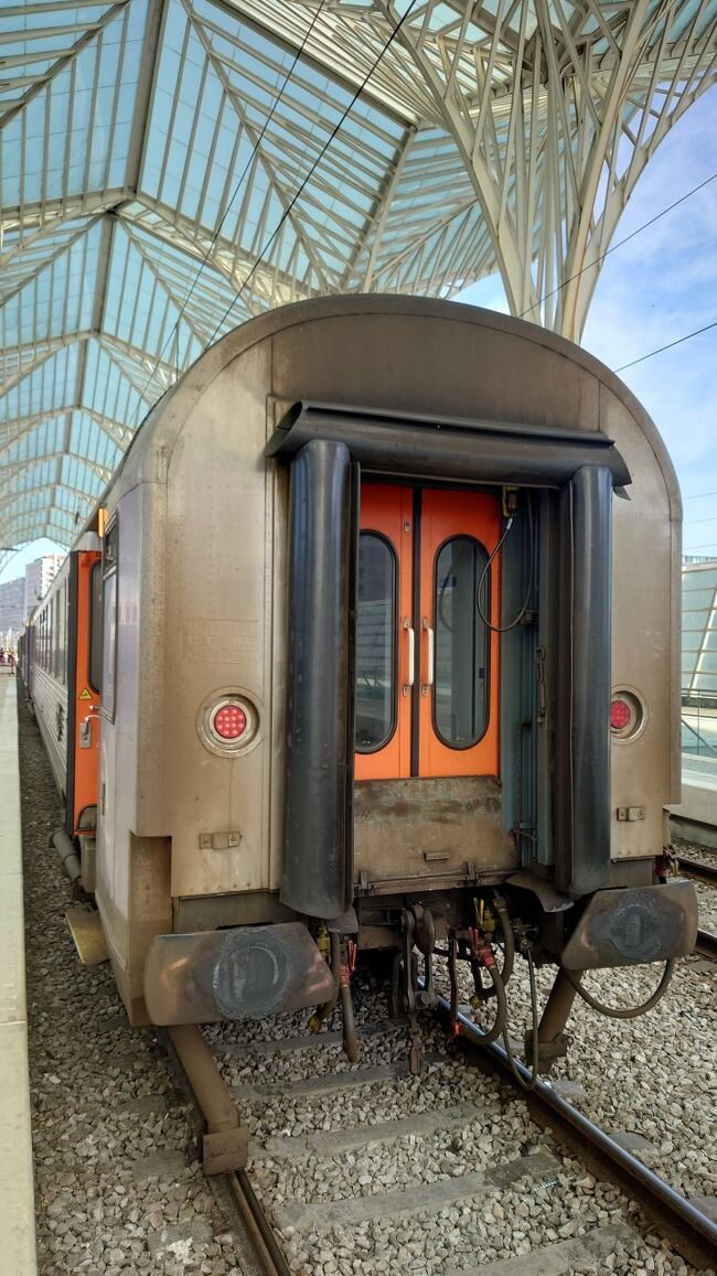 ポルトガル電車通 IMG_6679-2-1024x768.jpg