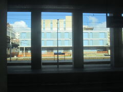 8:17
すぐにメッシーナチェントラーレ(中央駅)到着