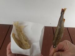 ワカサギの天ぷらと鮎の塩焼き！
どちらも100円って、、、安っっ！！
揚げたて焼き立てで美味しかった～！
